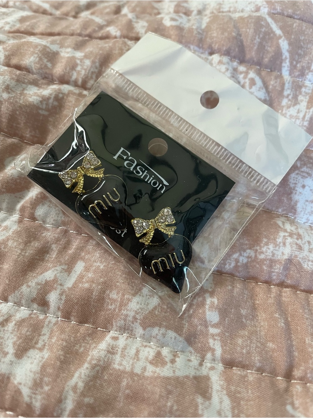 Inspire MIU Fashion Black Heart Earrings with Gold Bow Accents